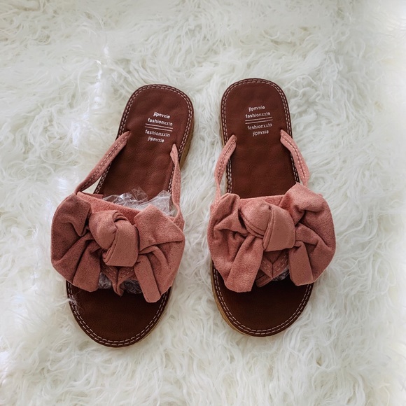 Pink bow sandals - Picture 2 of 3